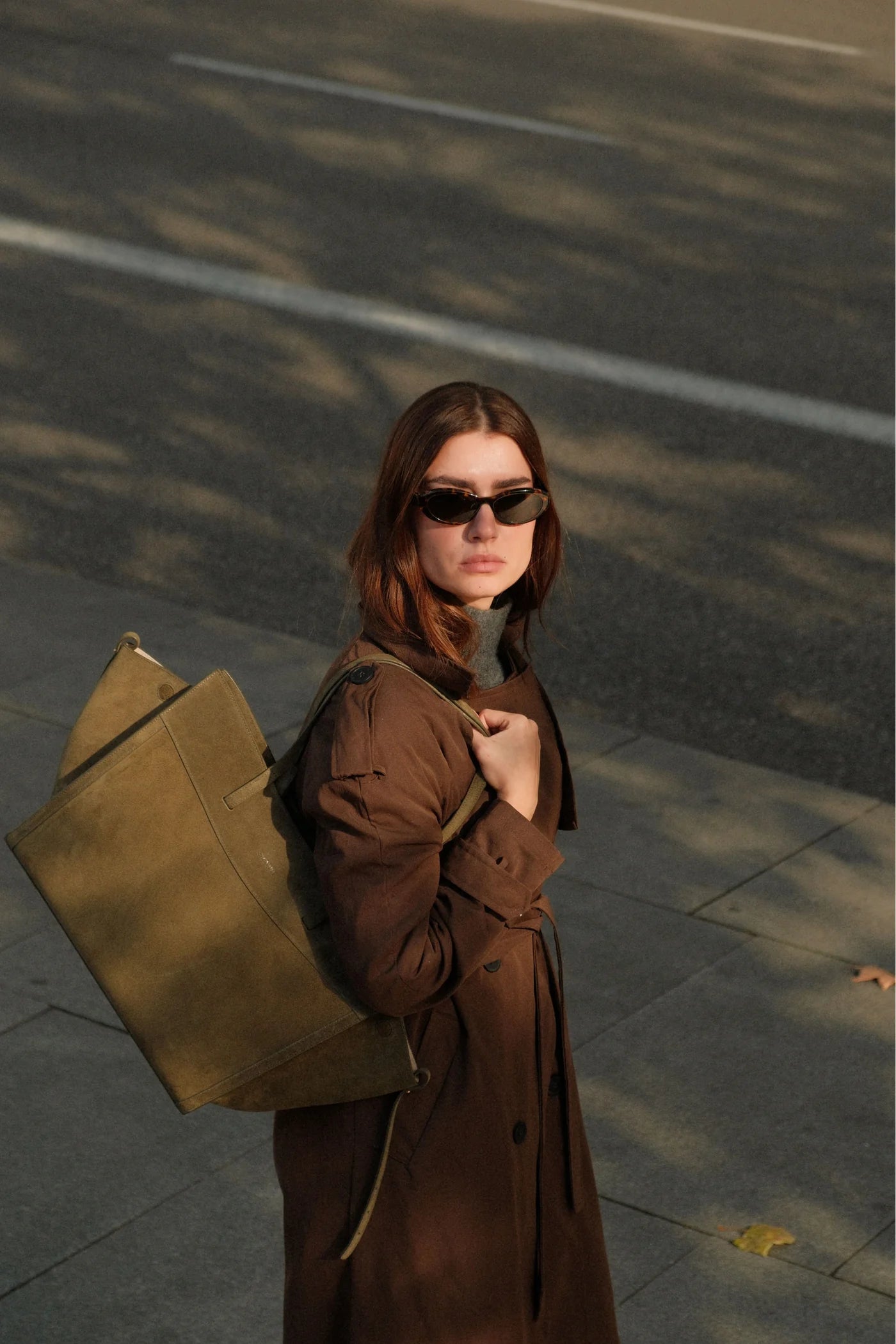 Shopping Tote Suede Olive